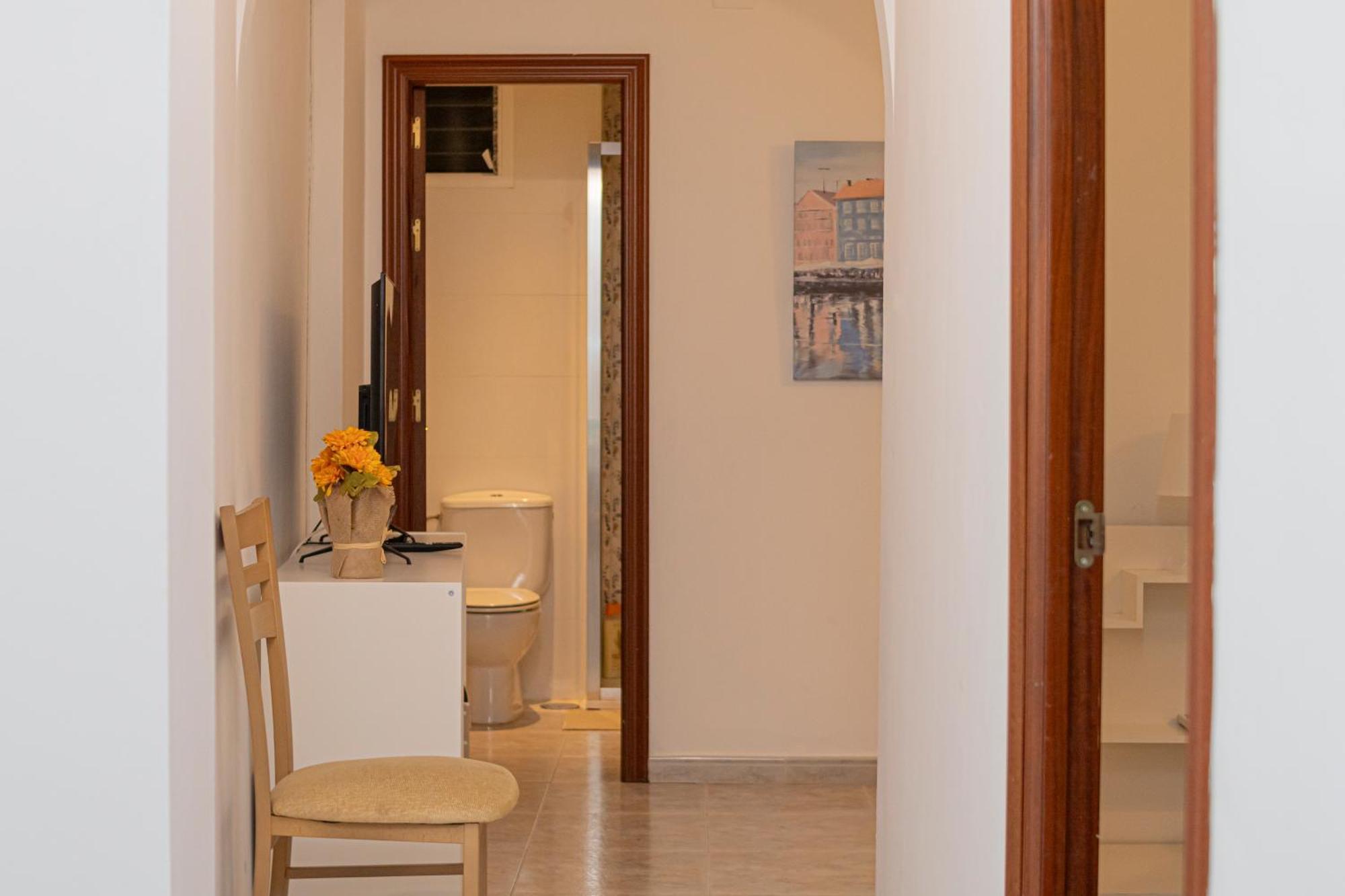 3 Bedroom In The Heart Of Triana Siviglia